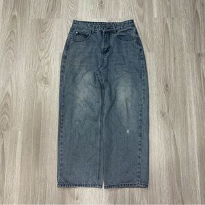 Women's Classic Blue Denim
Jeans — Size M